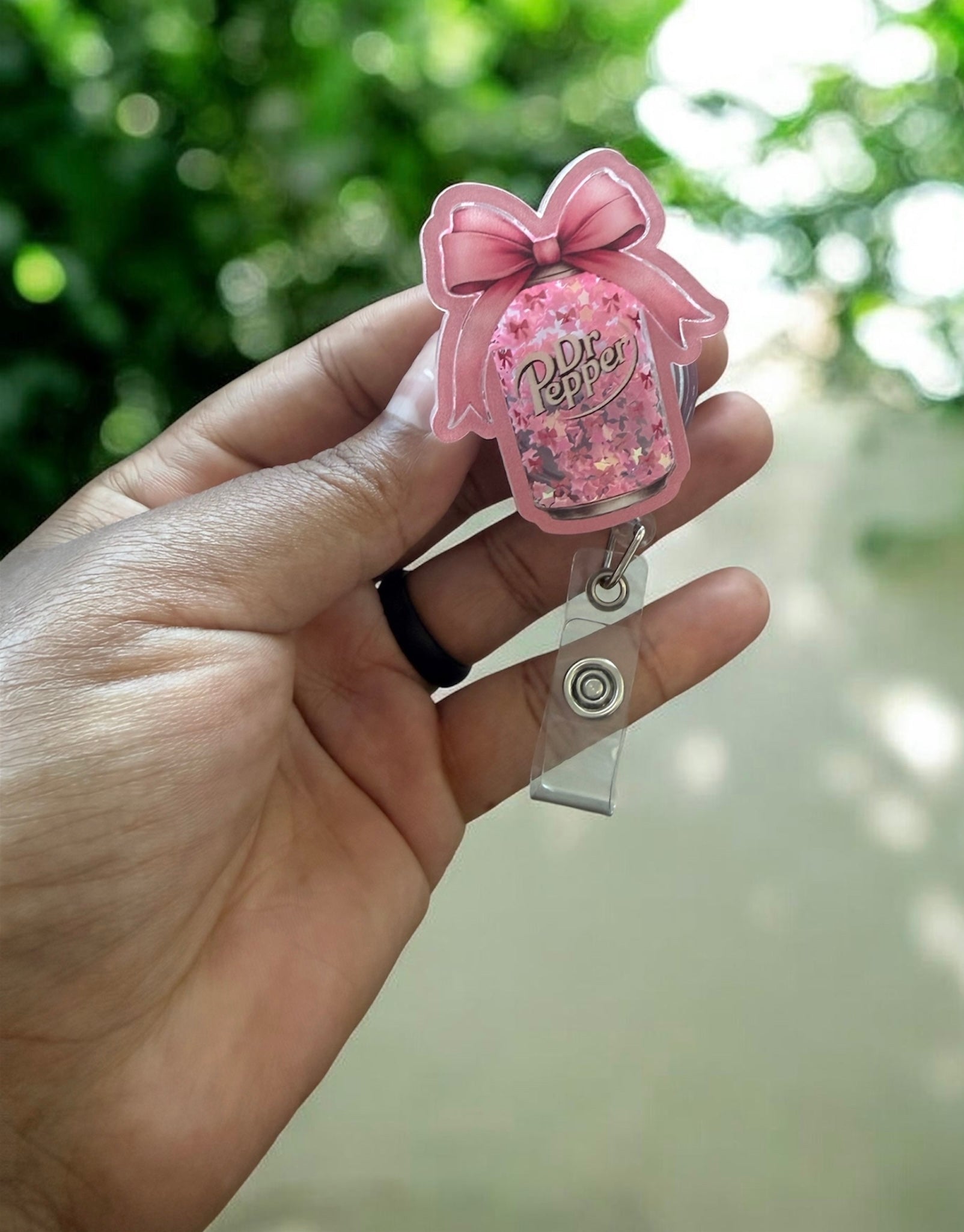 Badge Reels Shakers